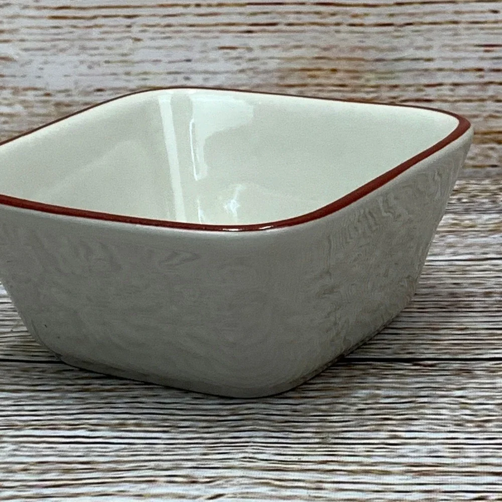 Longaberger Pottery Christmas Basket Dish 4.5